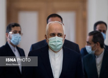 رسانه اصولگرا: ظریف در نامه ای فوری به رهبرانقلاب خواستار تعلیق خروج از پروتکل الحاقی شد

