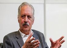 تحلیلگر سیاست خارجی: خواسته های خارج از برجام مذاکره کنندگان ایران مانع احیای توافق هسته ای است 