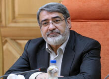 رحمانی فضلی: بدنه دولت در اجرای سیاست‌های اقتصاد مقاومتی کوتاهی کردند
