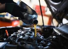 افزایش ۱۰ درصدی قیمت روغن موتور 