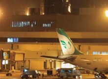المنار: مسافران یک پرواز از تهران به بیروت، به هنگام ورود به فرودگاه، تحت بازرسی شدید بدنی و بازرسی غیرمعمول چمدان‌ها قرار گرفتند 