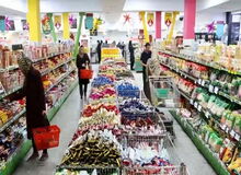 اصناف: هیچ کمبودی در اقلام ضروری و مایحتاج خانوار نداریم