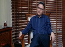 محمدرضا تاجیک: چگونه وضعیتِ استثنا عادی می‌شود؟/ بر سر جان مردم قمار نکنید/ برخی از تدبیرگران امروز منزل ما، در تعطیلات تاریخی به‌سر می‌برند!