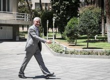 شهردارتهران 8روز دیگر باید برود/سازمان اداری و استخدامی:او حتی اگر عضو هیات علمی هم بود،باید می رفت