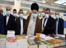 کتابی توسط رهبر انقلاب در نمایشگاه کتاب خریداری نشد 
