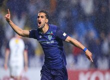 لژیونر پرسپولیسی قراردادش را تمدید کرد