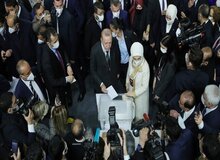 اردوغان در ریاست «عدالت و توسعه» ابقا شد/اولین وعده؛تغییر قانون اساسی/عکس