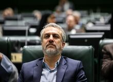 نماینده مجلس: با توجه به رهنمود رهبر انقلاب، استیضاح وزیر صمت منتفی است