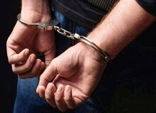 تخریب خودروی پلیس با قمه؛ متهم دستگیر شد
