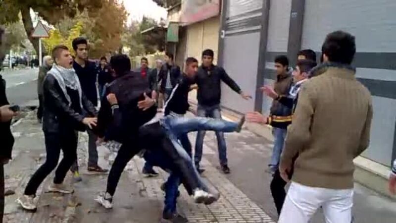 جزییات قمه‌کشی ۴ جوان در خیابان قزوین 