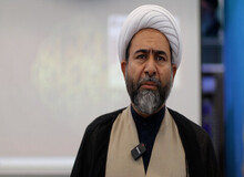 امام جمعه بیرجند: مسئولان نباید از حق تنگه هرمز و خروج آمریکا از منطقه کوتاه بیایند