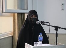 یک مدیر حوزه علمیه: ​سلبریتی ها اعتبار خود را از صدقه سر جمهوری اسلامی ایران دارند