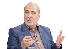 حاجی دلیگانی، نائب رئیس کمیسیون اصل نود: در حال جمع‌بندی و جمع‌آوری مستندات برای استیضاح عراقچی هستیم/ هر نوع توافق با عمان درباره تنگه هرمز باید به تصویب مجلس برسد/ افکار تیم وزارت امورخارجه در دوران قاجار گیر کرده و از روی ترس و وادادگی است