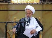 آیت الله مکارم شیرازی:با پایان سیطره داعش دنیا از یک کابوس خطرناک رهایی یافت