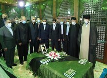 حسن خمینی: نمی توانیم به جامعه ای برسیم که همه مثل هم فکر کنند