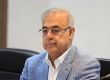 استاندار هرمزگان: تعداد زیادی از مدیران دولتی و خصوصی به دلیل انفجارهای بندرعباس احضار شده اند/ یک مدیر دولتی و یک مدیر بخش خصوصی در بازداشت هستند/  به عنوان فردی در میدان می‌گویم که هوای بندرعباس خوب است/ حدود ۴۰ درصد کانتینرها سالم هستند