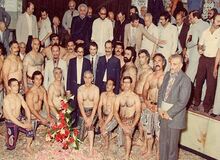 عکس کمتر دیده‌شده از بنی‌صدر و میرسلیم در «زورخانه»