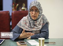 آذر منصوری: ادامه کرونا «شورش گرسنگان» را در پی خواهد داشت
