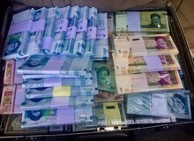 مستخدمین حسینی: دلیل بحرانی شدن بازار ارز چیست؟۹۰ درصد نقدینگی در اختیار ۱۰ درصد مردم است