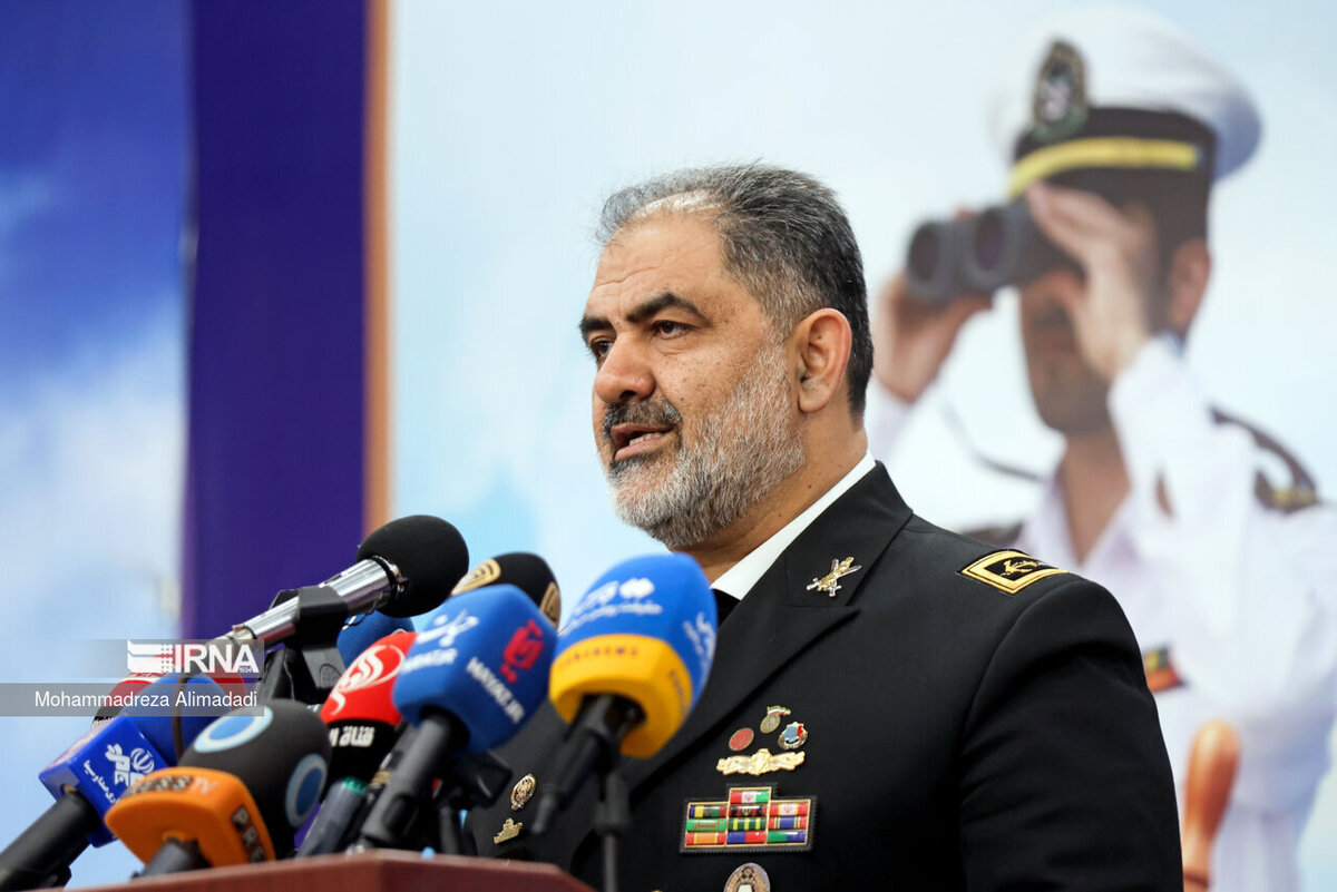 فرمانده نیروی دریایی ارتش: شبانه‌روز تحرکات دشمنان را رصد می‌کنیم