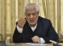  یک جریان نفوذی در داخل کشور به دنبال سیاست «بی دولت سازی» است