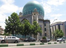 اصولگرایان، حسینیه ارشاد را تصاحب کردند

