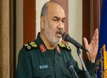 فرمانده کل سپاه: راه نجات بشریت از دست برده داری مدرن، انقلاب اسلامی است/ انقلاب ما بشریت را آگاه کرد