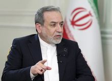 عراقچی: هتل‌های حاشیه خلیج فارس به نظامیان آمریکایی سرویس ندهند