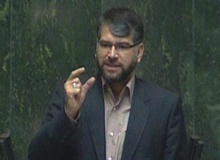 صادقی مستندات خود را ارائه کند/ به عنوان شاکی خصوصی شکایت کرده‌ام