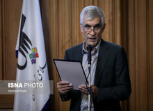 شهردار تهران: دیگر نمی‌توان با چاه های نفت شهرها را اداره کرد/ ترخیص چهار نرده‌بان  متکدیان تا شهریور98 جمع آوری می شوند
