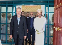 باراک راوید مدعی شد: علی لاریجانی در مسقط یک سند دریافت کرده است