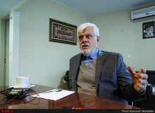 عارف: بعد از گذشته چهل سال نباید شاهد صف‌های طویل مردم برای تامین مایحتاج باشیم