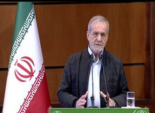 پزشکیان: آینده کشور به دست آینده‌سازان تربیت‌یافته معلمان ساخته می شود