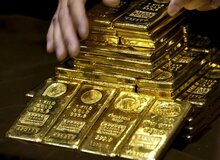 طلای جهانی به مرز ۱۳۰۰ دلار رسید