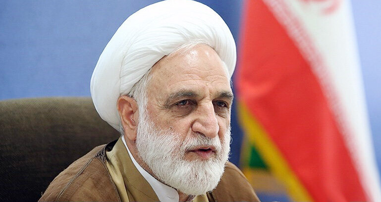 رییس قوه قضاییه: اگر قرار است ضابط از متهم تحقیق کند یا قرار بازداشتی صادر شود، مسئولیت کار با قاضی است
