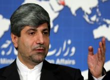 رامین مهمان‌پرست: ترامپ می‌خواهد شرایط را با پیچیدگی بیشتر تحویل بایدن دهد