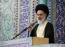 امام جمعه قم: مداحان باید از نعمت خدادادی در راستای جذب جوانان استفاده کنند