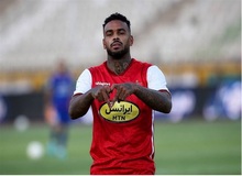 یورگن لوکادیا مهاجم پرسپولیس ایران را ترک کرد