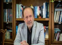 ساداتیان: امیدوارم آقای رئیسی، حداقل عراقچی را «حفظ» کند