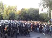 ساقط کردن هواپیمای اوکراینی و اعتراضات بنزینی در کاهش مشارکت مردم در انتخابات نقش داشتند