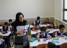 از اخراج معلمان به خاطر رنگ مو تا کار بدون قرارداد!