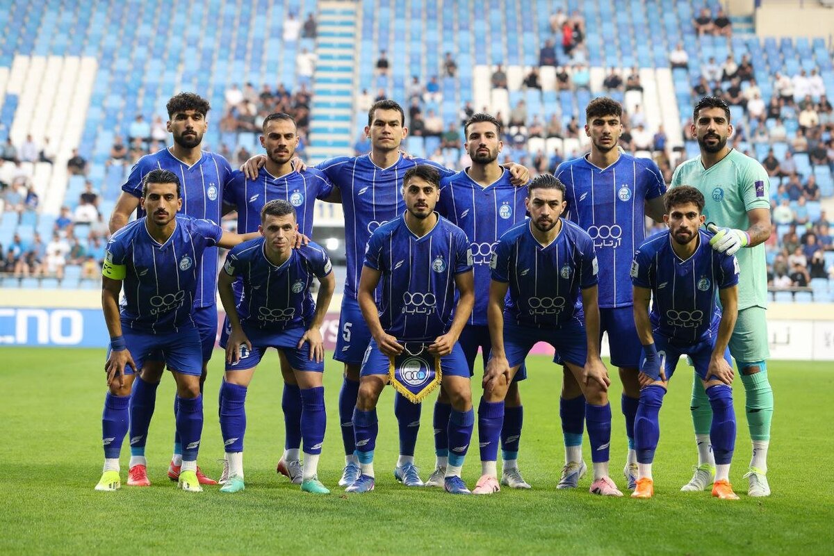 هشت بازیکن استقلال در سفارت آمریکا برای گرفتن ویزا