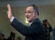 زاکانی مدعی شد: تهران را از تنش مالی و رکود عبور دادیم/ ۱۸ هزار میلیارد تومان برای تهران آورده داشته‌ایم
