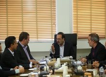 
همکاری بانک صنعت و معدن در بازگرداندن واحد‌های صنعتی غیر فعال به چرخه تولید/ در شرایط جنگ اقتصادی به روش‌ها و فرمول‌های جدید نیاز داریم
