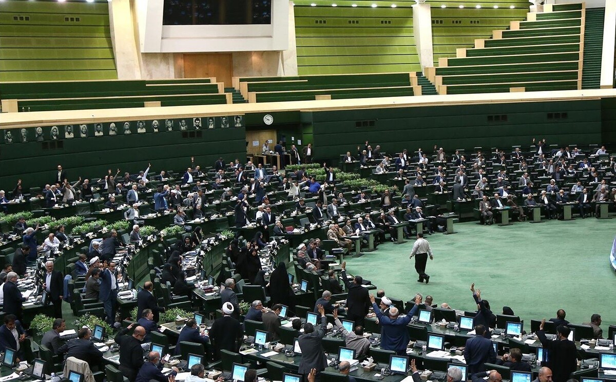 تذکر ۲۶ نماینده مجلس به وزیر ارتباطات درباره کندی سرعت اینترنت