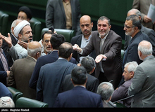 چرا زارعی گریه کرد و بستری شد؟/ فیلـــم
