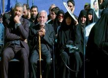 چهره پدر سردار نیفروشان در مراسم تشییع پیکر فرزندش +عکس