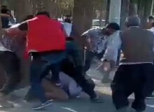 پلیس: تمامی عوامل دخیل در ضرب و شتم آمر به معروف اصفهانی دستگیر شدند/ با توجه به حضور برخی متصدیان واحد‌های صنفی در جریان ضرب و شتم، آن‌ها نیز دستگیر شدند؛ واحد‌های صنفی مربوطه نیز پلمب شدند