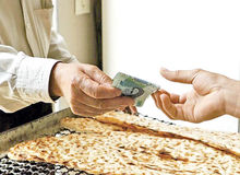 مقدمه‌چینی ارگان مطبوعاتی دولتِ رئیسی برای گرانی جدید