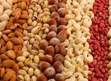 جرائم گرانفروشی آجیل و تنقلات در شب عید